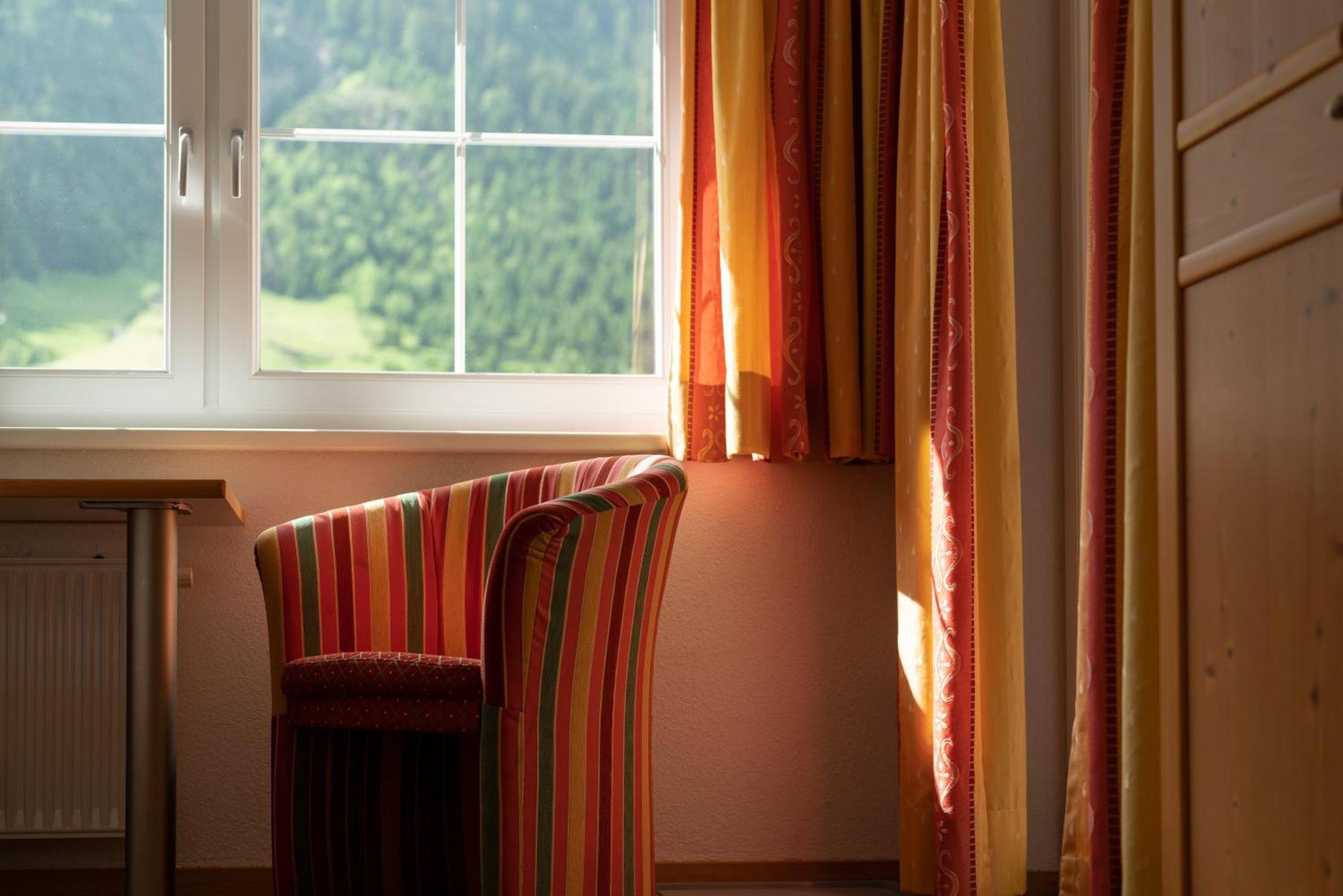 Alpenhotel Erika Ischgl Exterior photo